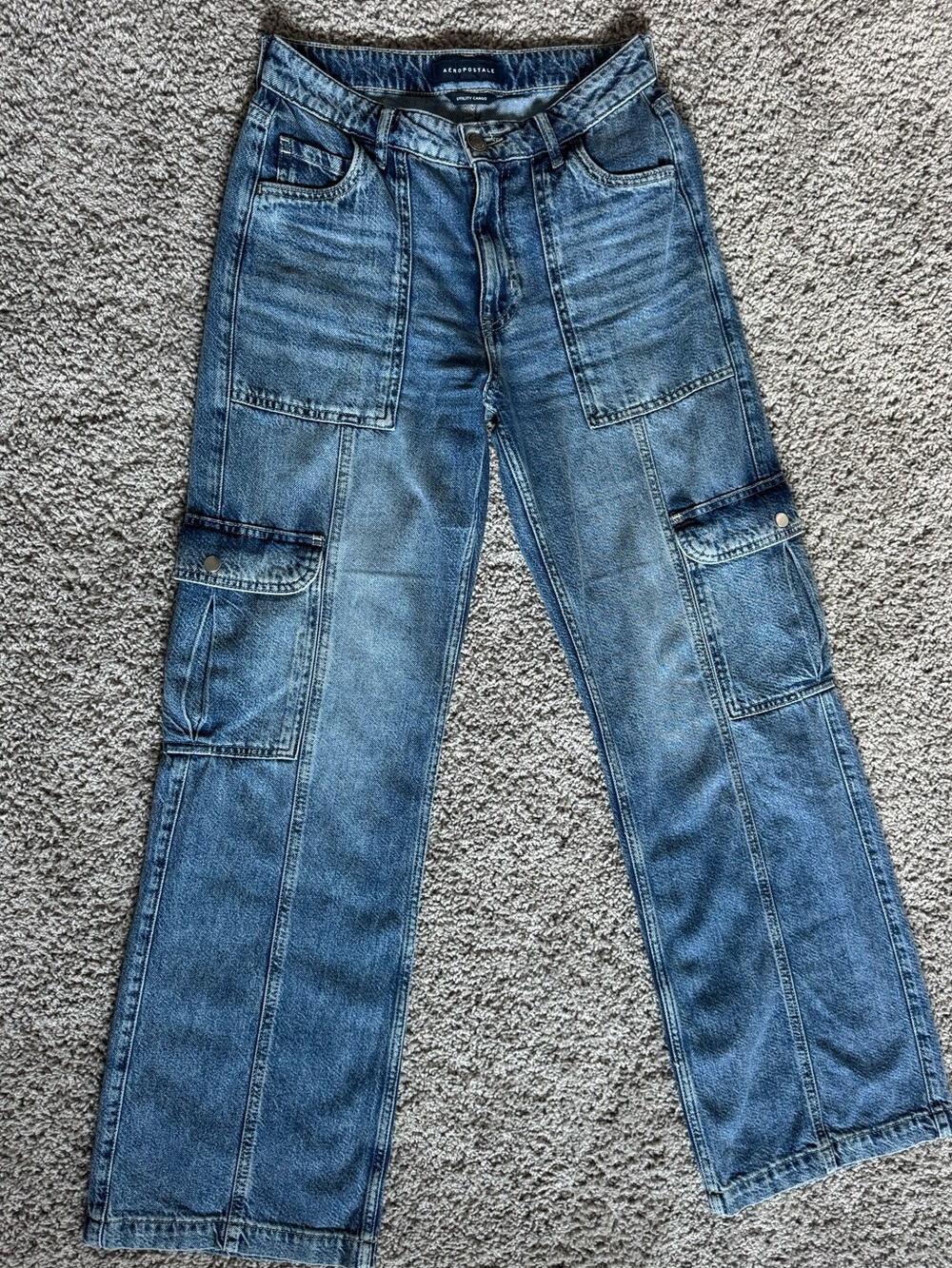 Aeropostale Women's Straight Leg Cargo Jeans - Light Blue Denim